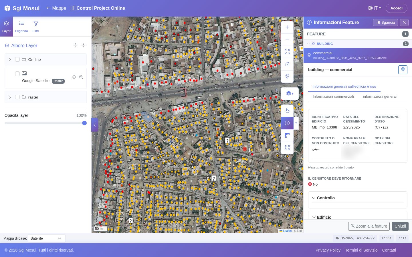 Viewer 2D con la scheda Informazioni Feature agganciata a destra: identificativo edificio, data del censimento, destinazione d'uso.